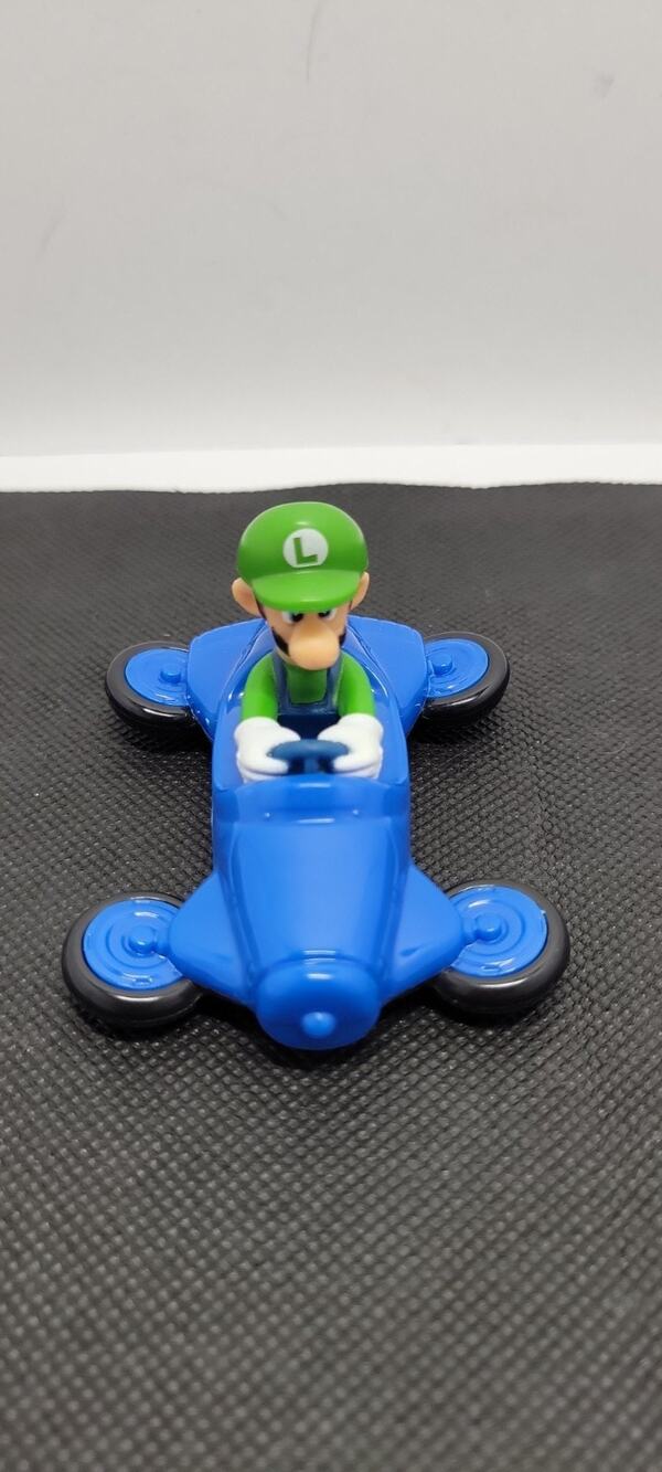 McDonalds Nintendo Luigi Super Mario Kart Bros Happy Meal Toy 2022 No Bag